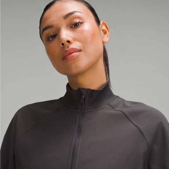 Lululemon Wunder Train Track Jacket *Twill
Graphite Grey - Picture 9 of 12